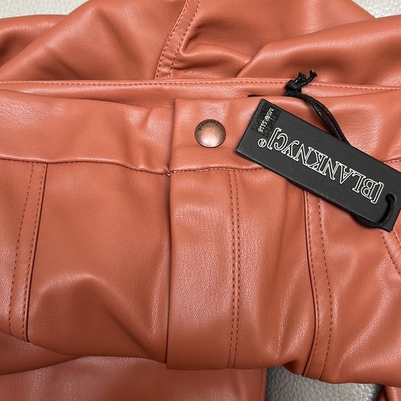 BlankNYC THE BAXTER Vegan Leather Five Pocket Rib Cage Straight Leg PANT Size 29 - Picture 9 of 11